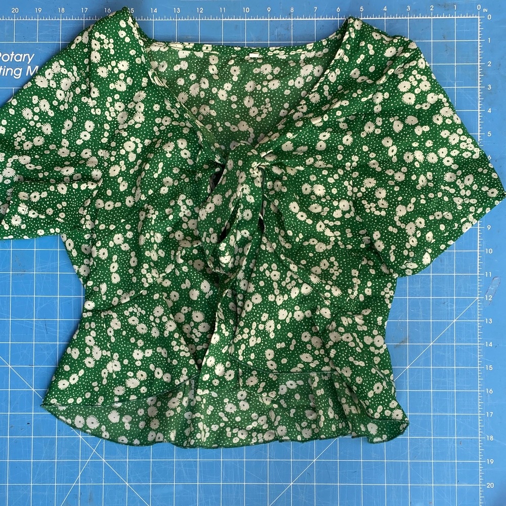 SHEIN Green Floral Blouse